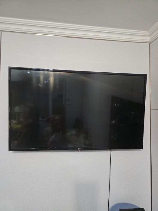 Продам телевизор