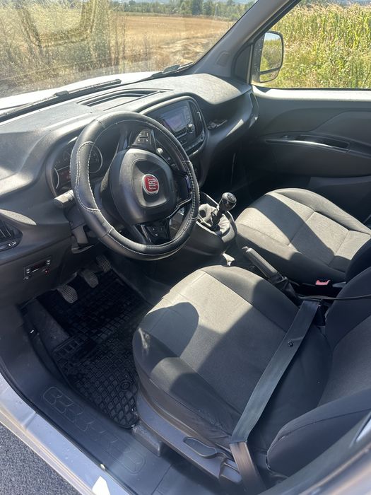 Vind fiat doblo maxi frigorifc in starefoarte buna