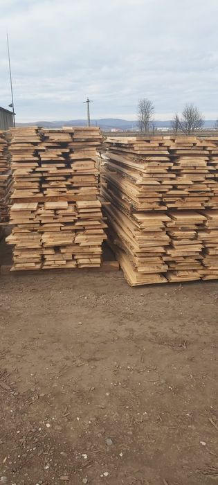 Cherestea uscată stejar, frasin, paltin, tei,cireș, molid