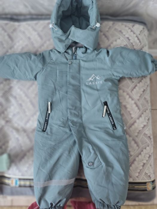 Продам детский комбинезон