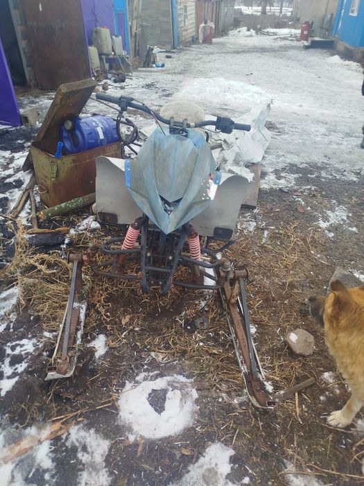 Снегоход хорошего состояние