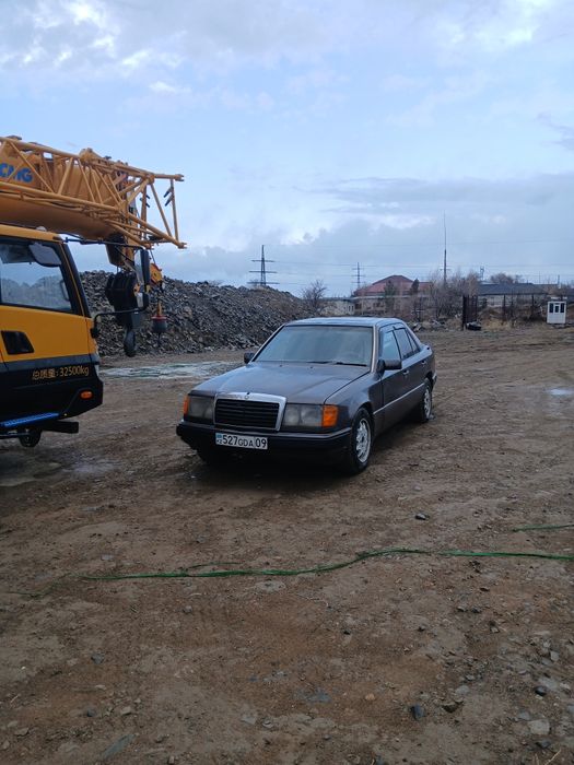 Мерседес 124. дизель.1992г.в.