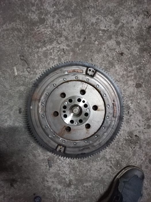 Volanta+ambreaj BMW motor n47