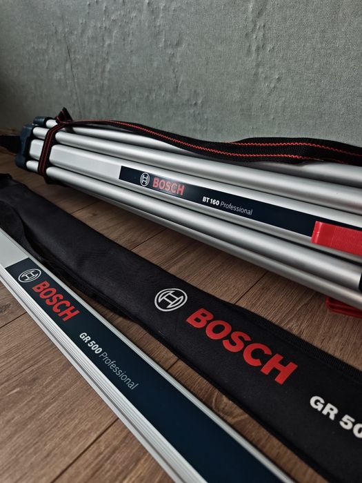 Комплект оптичен нивелир BOSCH GOL 32 G