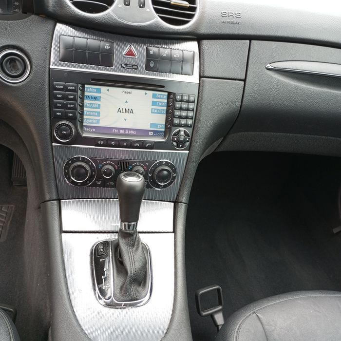 Мерцедес CLK W209 2.7CDI на части