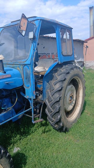 Vind tractor ford major