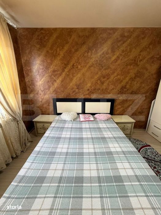 Apartament 3 camere, semidecomandat, 59 mp, stradal, zona Micro 17
