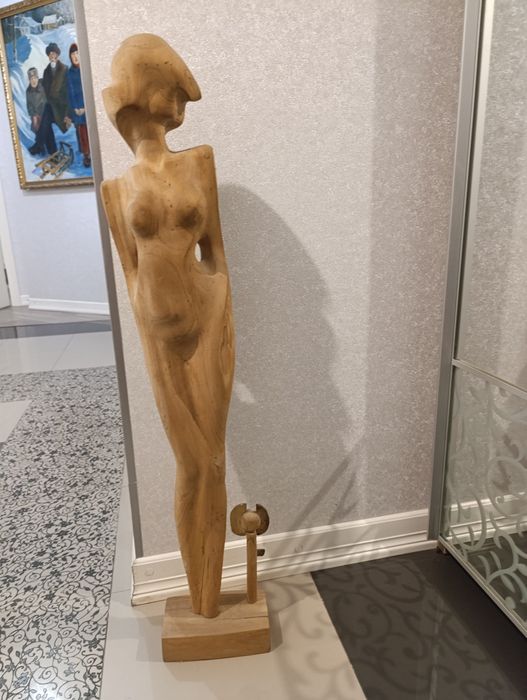 Сатуетка дерево аннтиквар