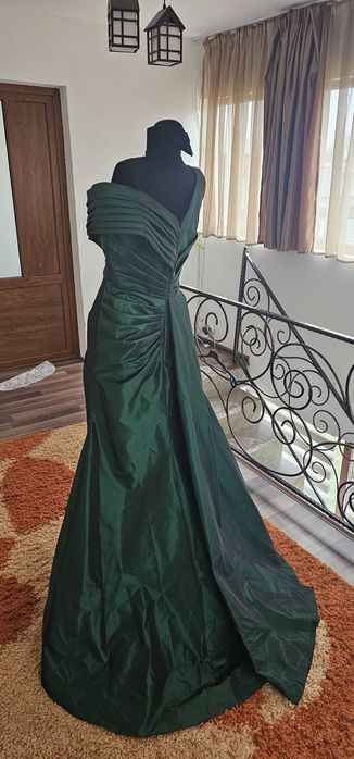 Rochie de seara impecabila