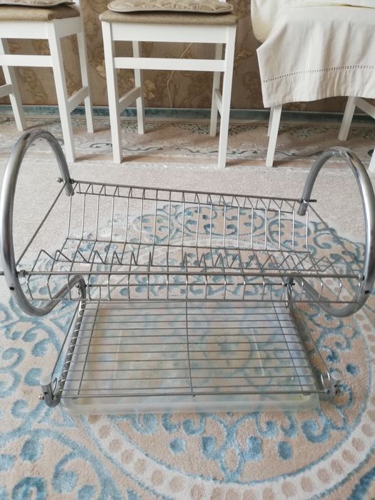 Продам сушилку для посуды.