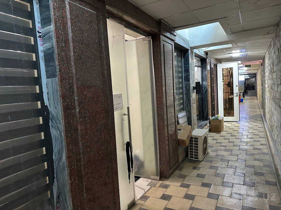 АВИАТОР KORZINKA ёнида 61 м² офис ижарага берилади