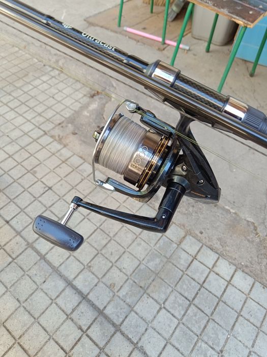 Продавам шаранджийски въдици комплект със стока и сигнализаторири