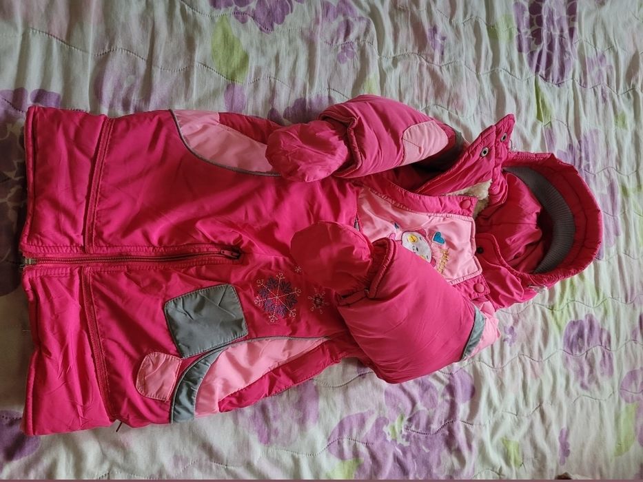 Продам зимний комбинезон трансформер