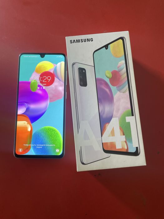 Продам отличный телефон samsung galaxy a41