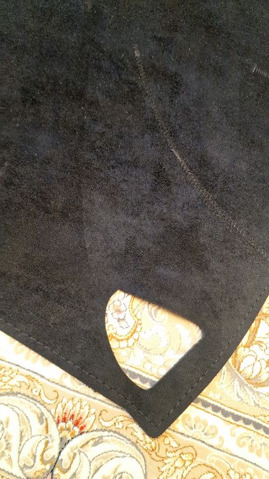 Продам накидку на панель алькантара