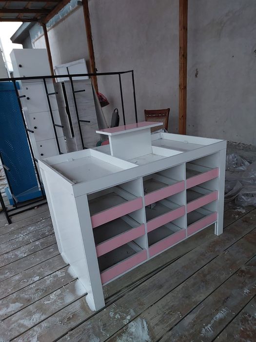 Полка для магазин