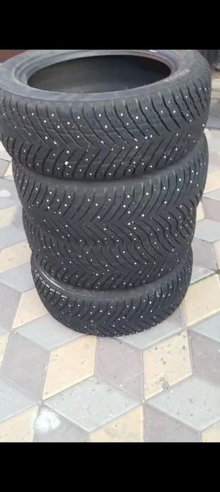Продам зимнюю резину