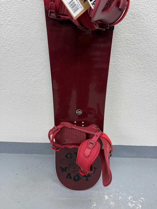 placa noua snowboard gnu wagyu L158cm