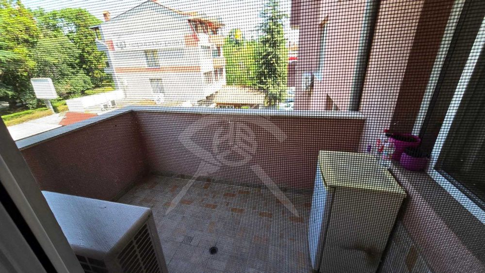 Продава се Тристаен апартамент в Пещера - 113 кв.м за 1098 €/кв.м - Снимка #8