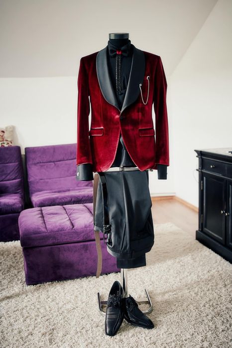 Vand costume mire