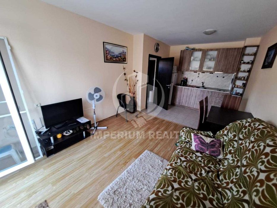 Продава се Двустаен апартамент в Созопол - 65 кв.м за 1108 €/кв.м - Снимка #3