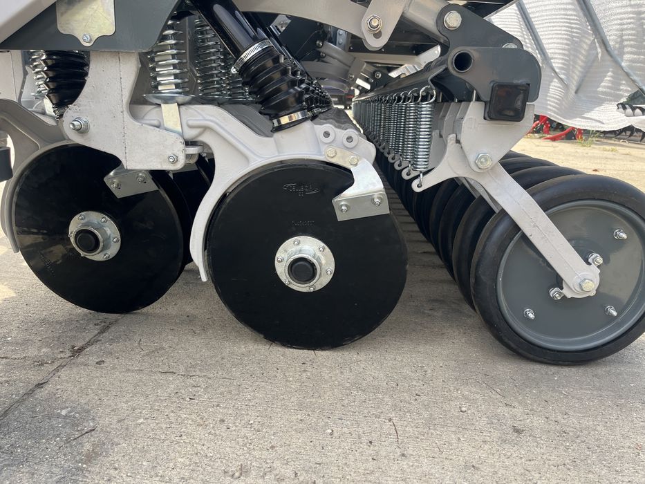 Semanatoare paioase 3 m 3.5 m 4 m cu dublu disc NOU!!!