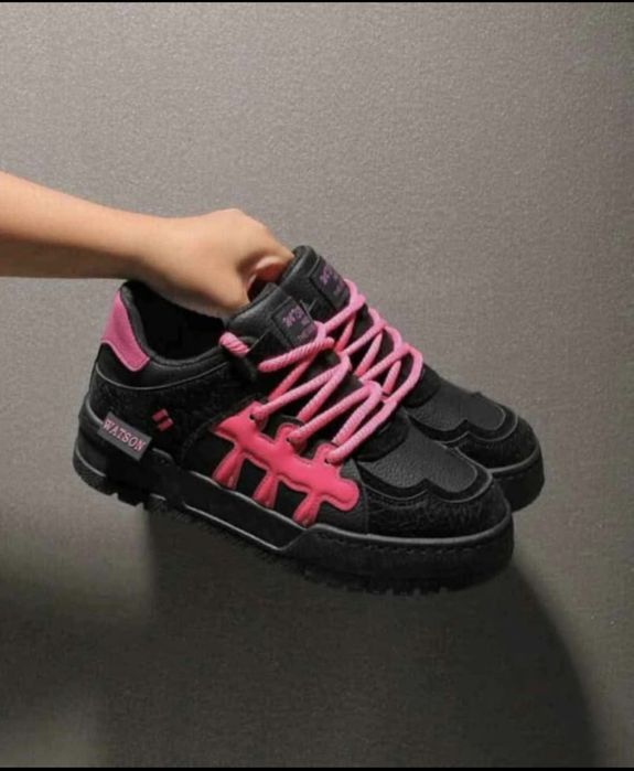 Дамски маратонки НОВИ