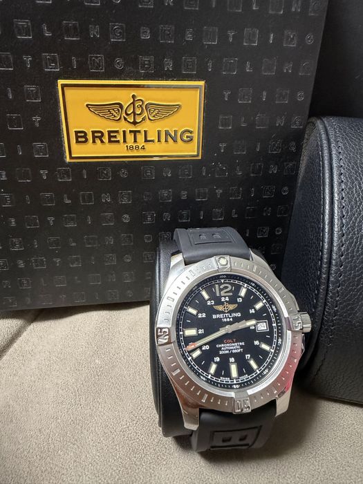 Часовник Breitling Colt