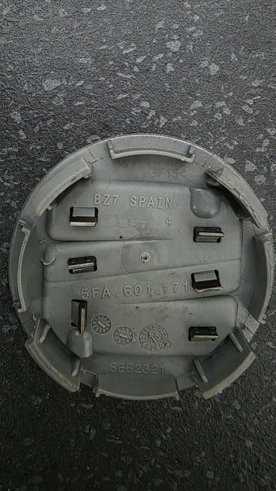 set 4 capace jante aliaj Seat pe 55mm 5FA.601.171 originale seat.