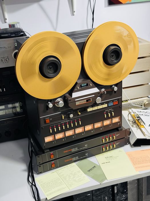 Magnetofon de studio TASCAM 38-8 piste, 2 unități DBX, accesorizat