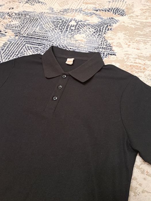 Продам новое поло,размер М