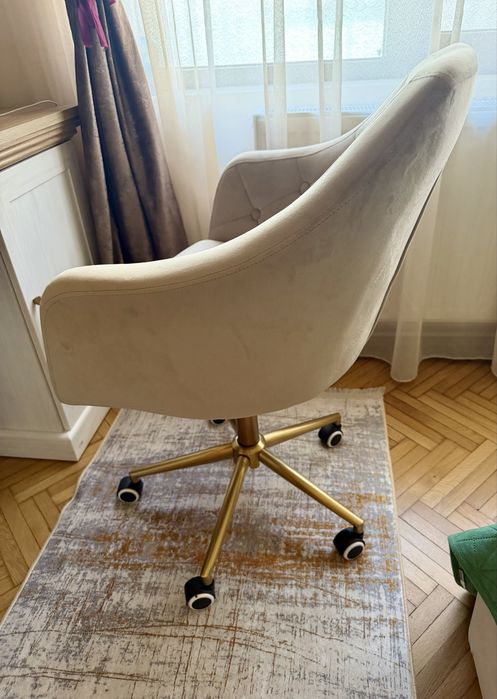 Scaun fotoliu catifea bej nude