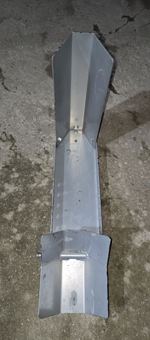 Стойка за мотори