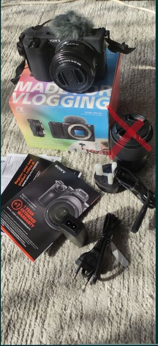 Sony zv-e10 kit обектив