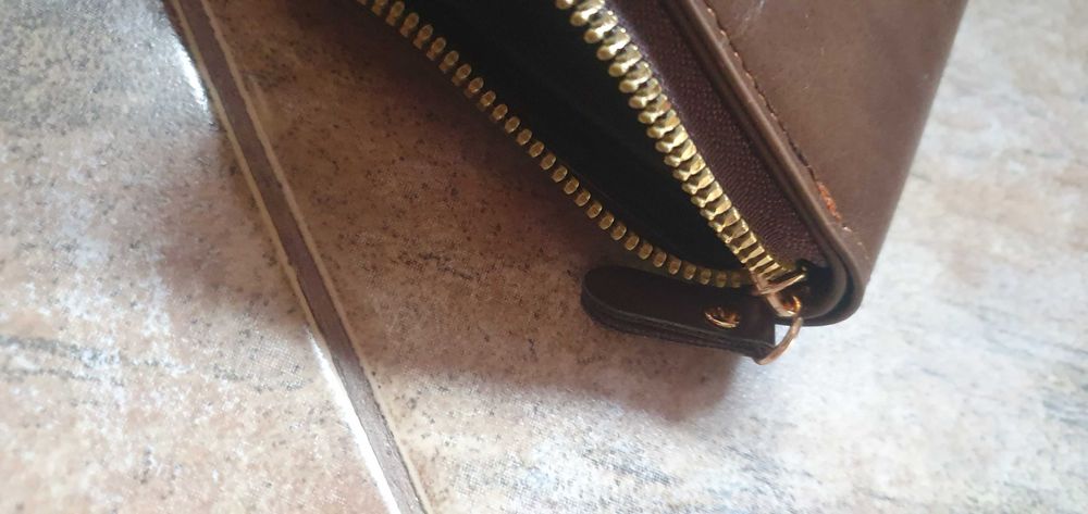 Potofel piele CAVALLI nou unisex!