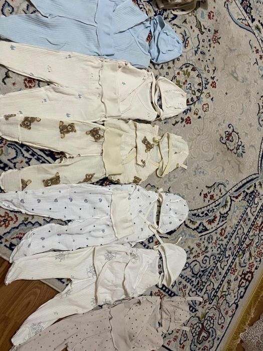 Детские вещи Продается