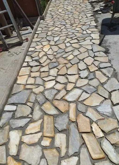 Piatră Naturală de Munte la Preț de Producător