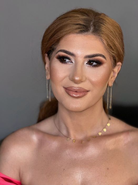 Make-up Artist/ Machiaj profesional