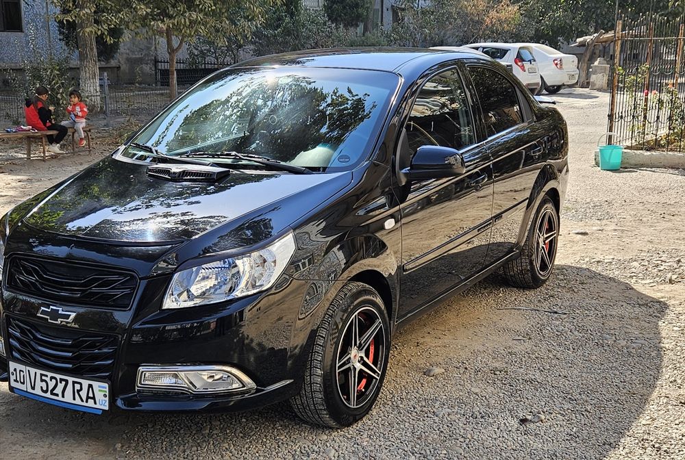 Продаётся Нексия 3 механика