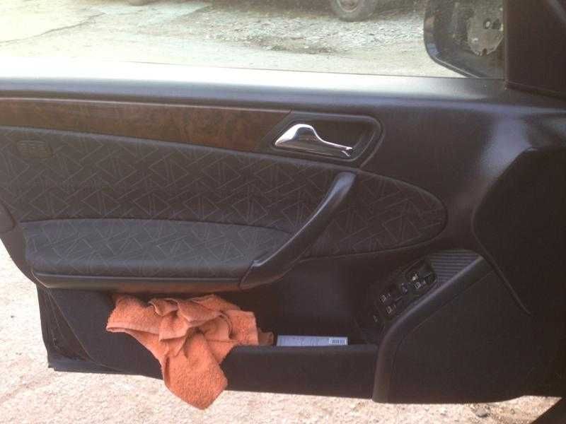 Мерцедес-Бенц C 200 2.0 / Mercedes-Benz C 200 2.0 KOMPRESSOR на части