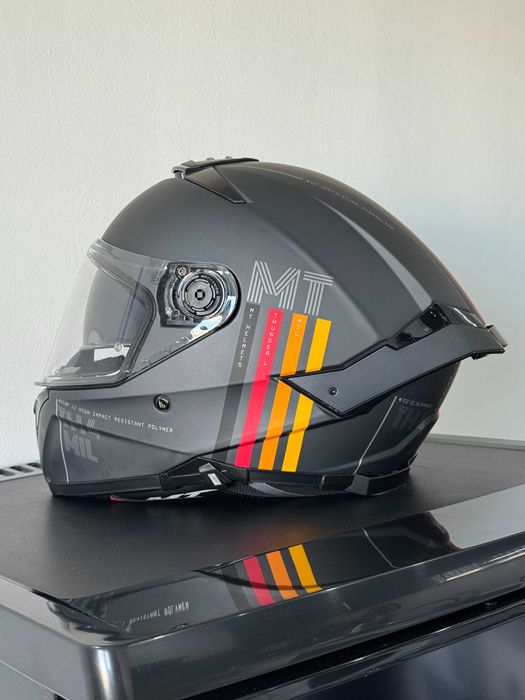 Мото Каска MT THUNDER 4 SV MIL размер M (57-58)