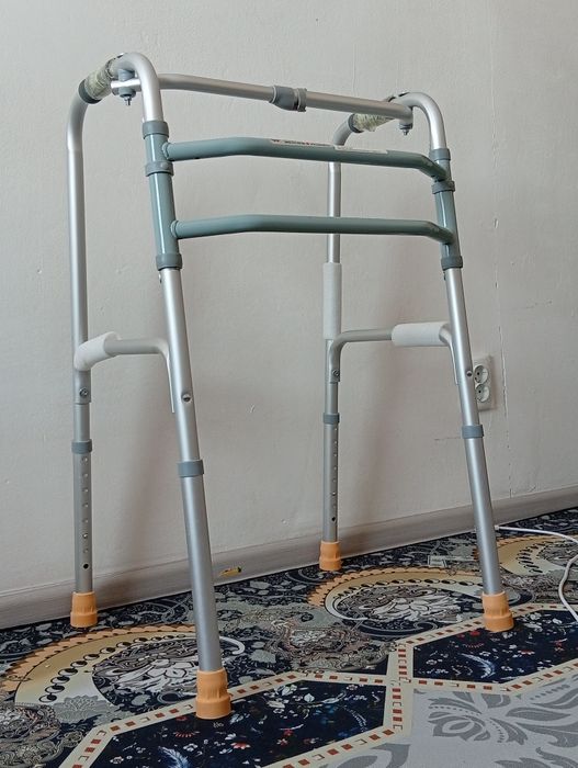 Ходунки для взрослых