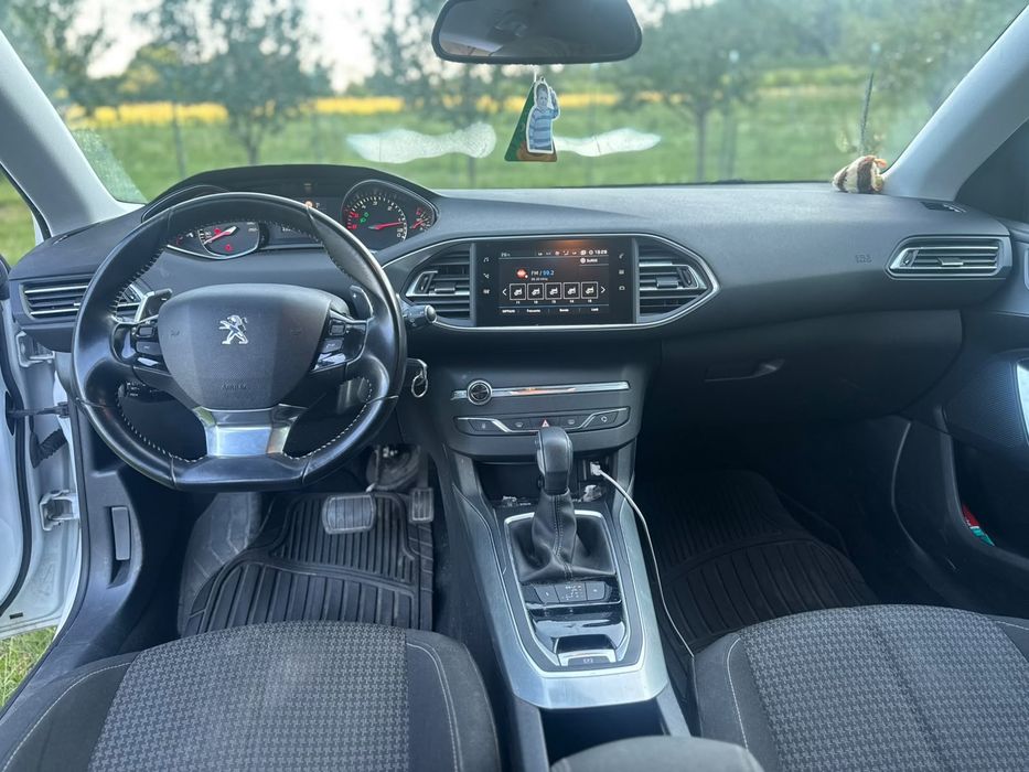 PEUGEOT 308 2018 — imagine 5