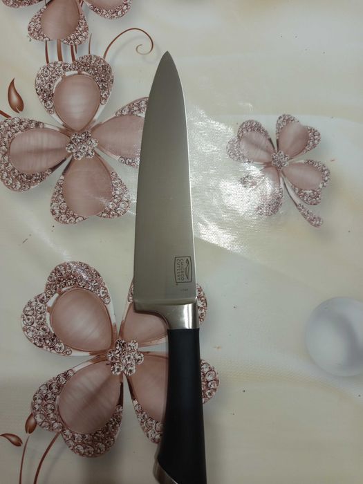 Комплект ножове Chichago cutlery