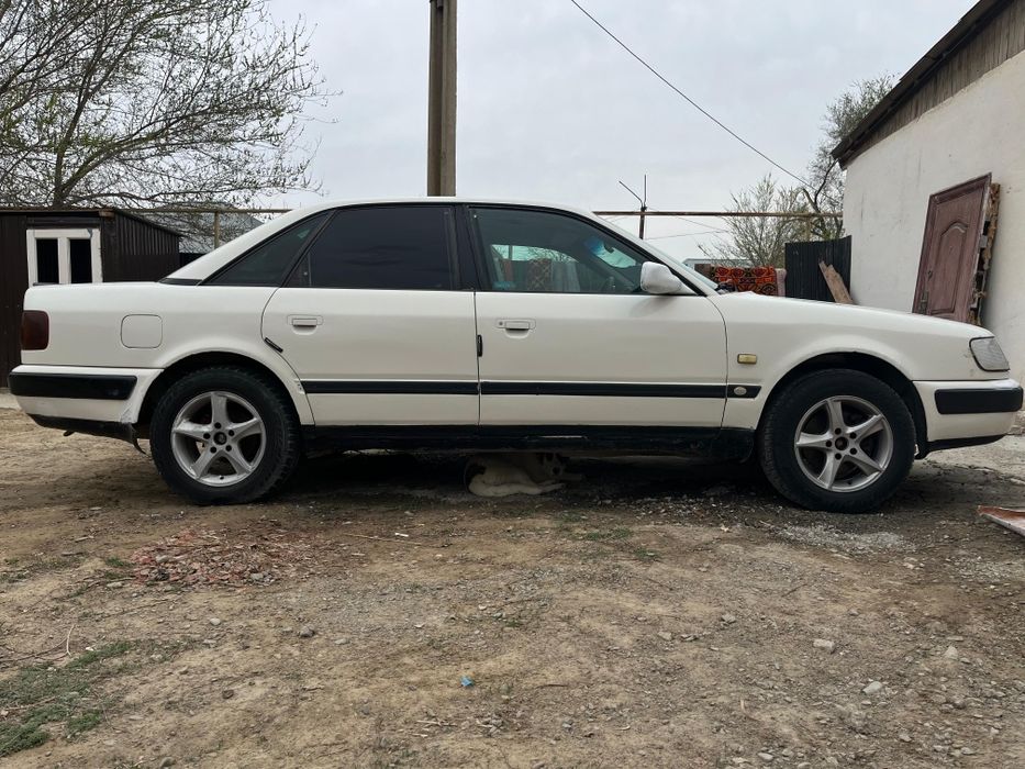 Ауди с 4  100.  Сатылады