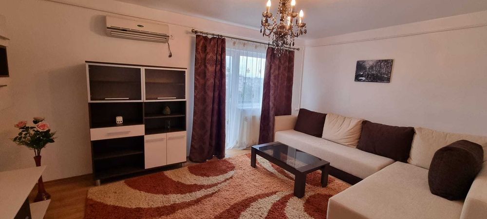 Inchiriez apartament 2 camere zona 300 langa facultatea UAV