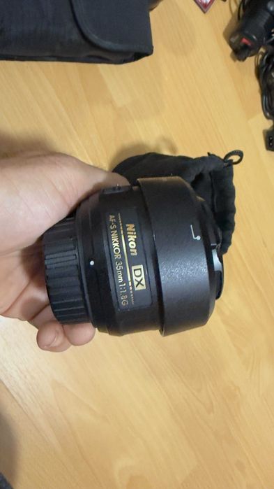 Obiectiv Nikon AF-S DX Nikkor 35mm f/1.8G, compatibil cu aparate Nikon DX/FX cu montură F.