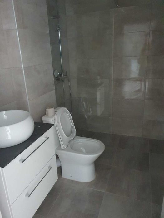 Mamaia nord -DIRECT PROPRIETAR- bloc NOU- TVA deja inclus in pret