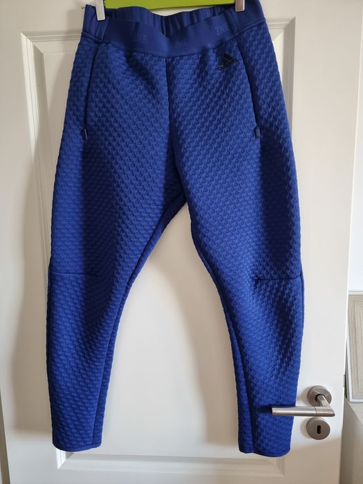 Echipament sportiv, colanti , pantaloni adidas