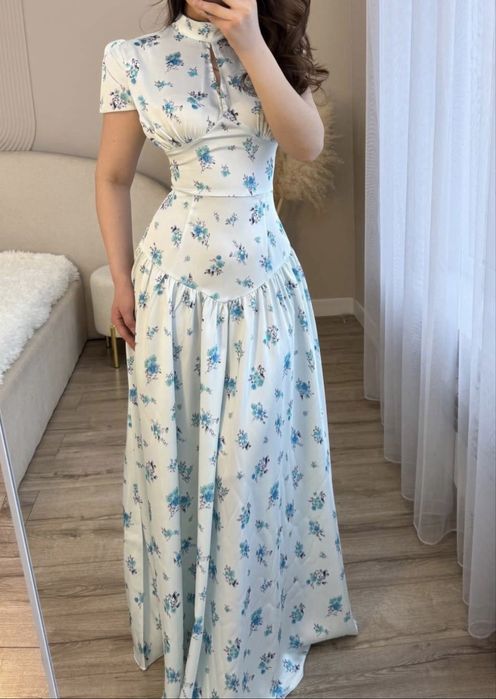 Платья вечерние новый